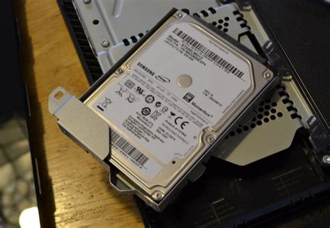 There are a few kinds of replacement disc drives for the sony ps4. How to Upgrade Your PS4 Hard Drive to 2TB