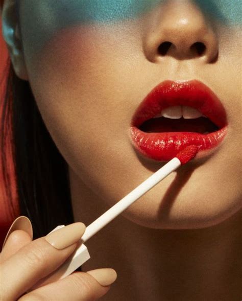 Fenty Beauty Sale 2023 Rihannas Faves From Her Superbowl Lipstick To Her Tiktok Viral Fenty