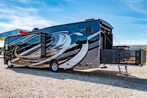 2019 Thor Motor Coach Outlaw Toy Hauler 37gp Toy Hauler For Sale At