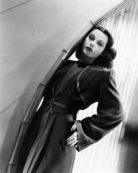 It S The Pictures That Got Small The Wednesday Glamour Hedy Lamarr Mgm Glamour