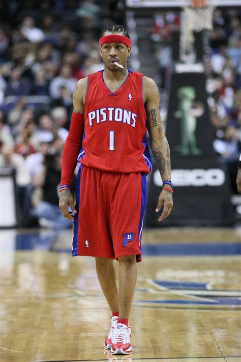 Fileallen Iverson Detroit Pistons Wikimedia Commons