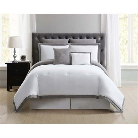 Truly Soft Everyday Hotel Border White And Grey 7 Piece Full Queen