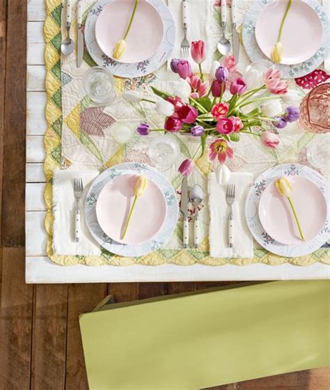 57 Spring Centerpieces And Table Decorations Ideas For Spring Table