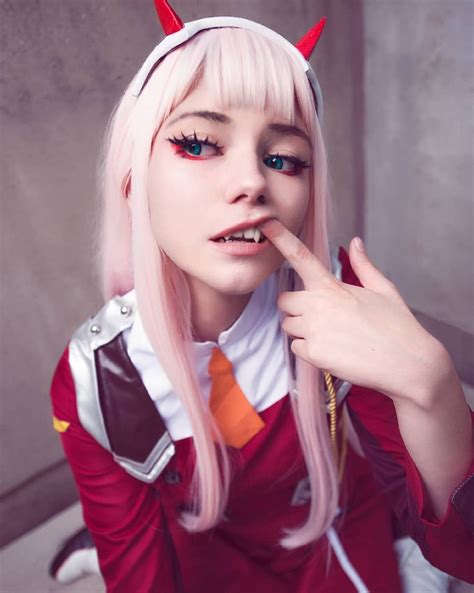 Do You Think Im A Monster Too Serie Anime Cosplay Girls Cosplay Woman Zero Two Cosplay