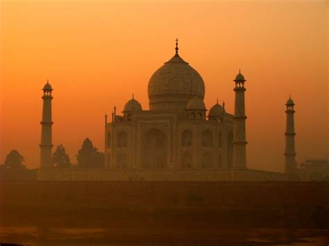 File:Taj Mahal in India.jpg - Wikipedia