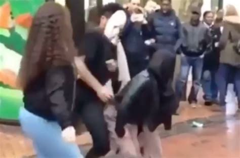Muslim Teenager Receives Death Threats After Twerking In Birmingham
