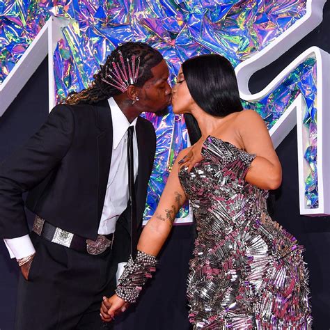 Cardi B Says Her Dms Are ‘flooded After Divorced — But Heres Why She