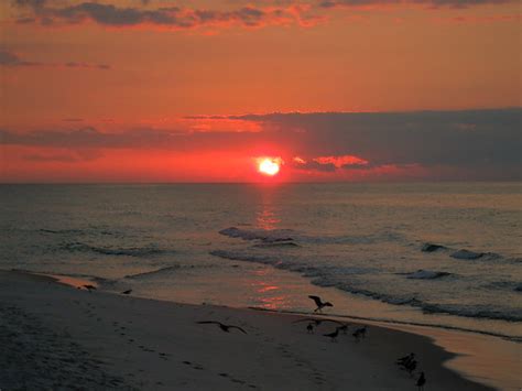 Pensacola Beach Sunrise Pensacola Beach Is An Unincorporat Flickr