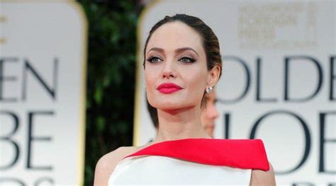 Angelina Jolie Breast Surgery Doubles Women Taking Cancer Gene Test The Forward