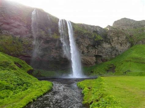 Top Amazing Places On Earth Seljalandsfoss Waterfall Is Beautiful
