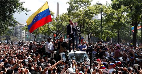 Clashes Flare After Venezuela Opposition Leader Calls For Military Uprising The New York Times