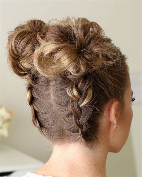 65 cute bun hairstyles for women to get in 2021