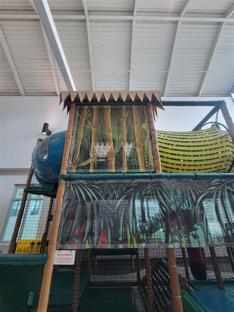 Play St. Louis: RiverChase YMCA Indoor Pool, Fenton