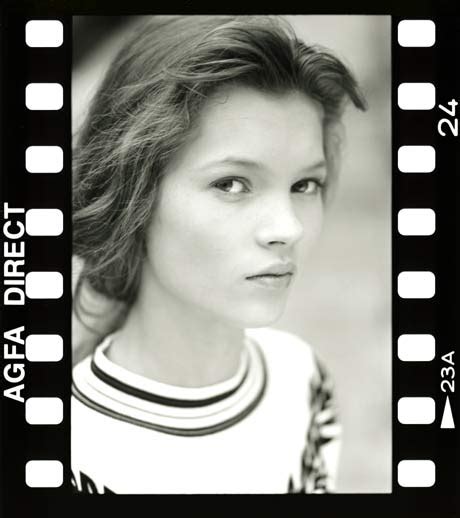 Kate Moss Unseen First Photos Go On Display For The First Time