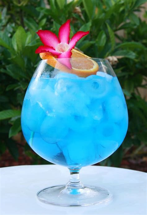 the blue margarita signature cocktails wedding fun drinks drinks