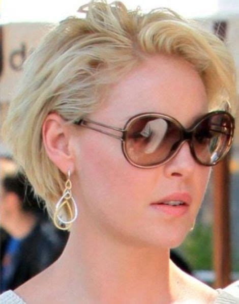Katherine Heigl Wearing Gumuchian Earrings Messy Short Hair Medium