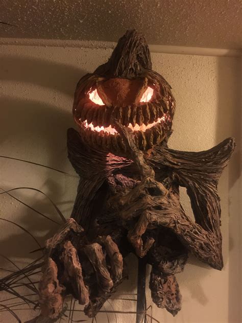 10 Scary Halloween Decorations Diy Decoomo