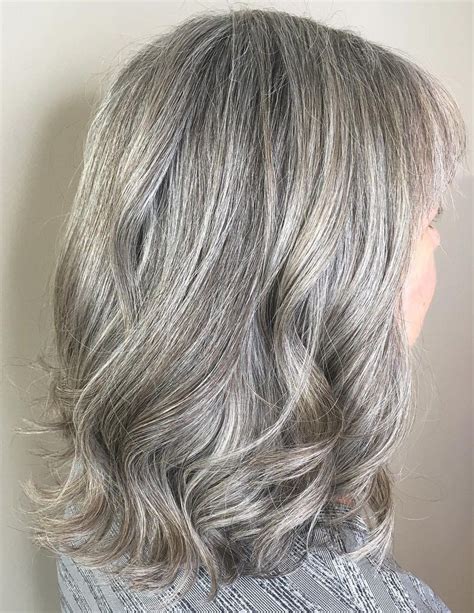 7 Beautiful Medium Layered Hairstyles For Gray Hair