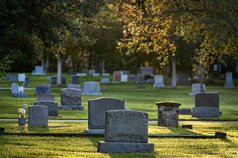 How Much Is A Burial Plot Uk Funeral Costs Help
