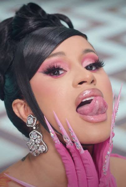 Cardi B Achieves More Records With Her Song Wap Yaay Music