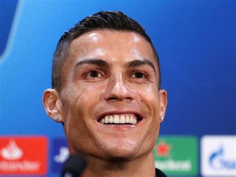 Ronaldo Relaxed And Full Of Smiles Ahead Of Old Trafford Clash