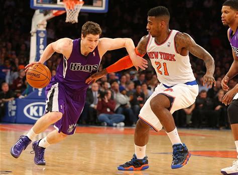 Recent rotowire articles featuring jimmer fredette. Is Jimmer Fredette the Tim Tebow of the NBA?