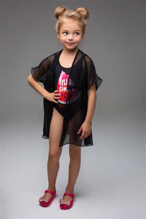 Мода для десятилетнего ребёнка Фотографии маленьких