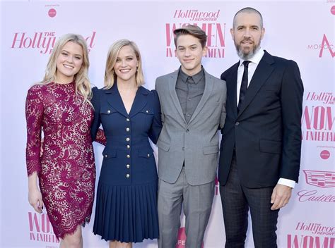 Ava And Deacon Phillippe At Thr Event With Reese Witherspoon Popsugar Celebrity Uk Photo 6