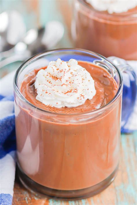Easy chocolate pudding makes for a quick sweet treat or an elegant dessert! Easy Chocolate Pudding - Pumpkin 'N Spice