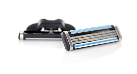 Bans are given out immediately and serve as a warning. airport security - Can I bring a pack of razor blades on a ...