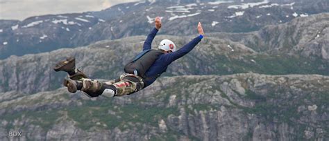 Amazing Cliffs Of Norway Adrenaline Junkies Paradise 33 Pics