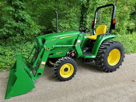 Sold 2014 John Deere 3038e Compact Tractor Regreen Equipment And Rental