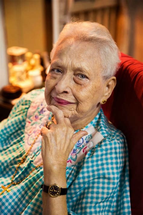 Ageless Beauty Stunning Portraits Of Older Women Goodnet