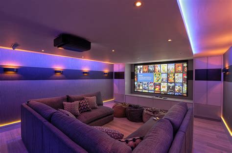 20 Well Designed Contemporary Home Cinema Ideas For The Basement Home