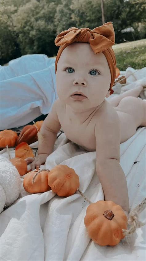 Fall Baby Photoshoot 🍂 Fall Baby Pictures Baby Photoshoot Baby Pictures