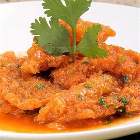 Chicharron En Salsa Roja Entree Recipes Pork Recipes Cooking Recipes