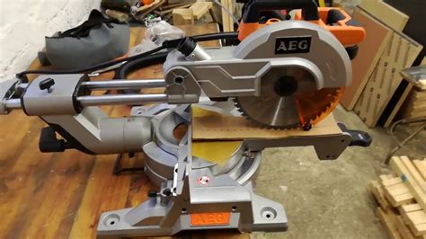 Ukośnica Z Posuwem Aeg Ps 254 Unboxing Mitre Saw Youtube