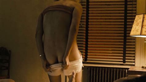 Nude Video Celebs Maggie Gyllenhaal Nude The Deuce S01e04 2017