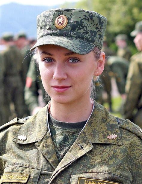 【画像】ウクライナの女性兵士は美女しかいないと話題 5chまとめgrass