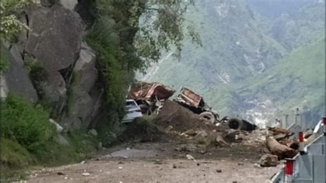 2 Dead In Himachal Landslide At Least 30 People Feared Trapped Under