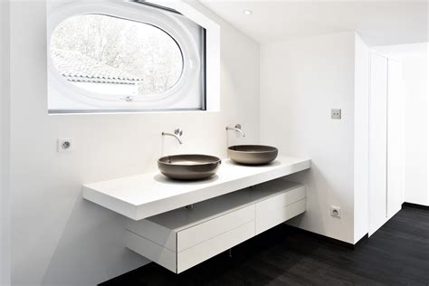 20 meubles sous vasque récup' pour la salle de bains. plan-vasque-salle-bain-plan-travail-solid-surface - V-KORR ...