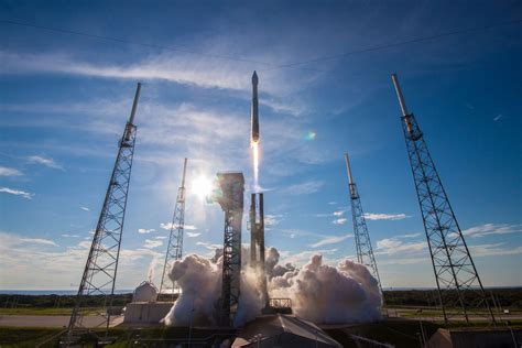 Nasas Tdrs M Satellite Arrives In Geosynchronous Orbit Completes