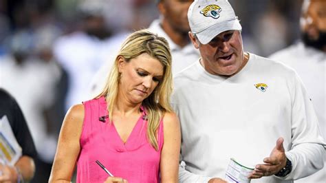 Nbcs Melissa Stark Back On Sideline For First Time In 20 Years Nbc 5