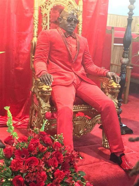 Unbelievable Dead Man Spotted Sitting On A Throne Like A King At His