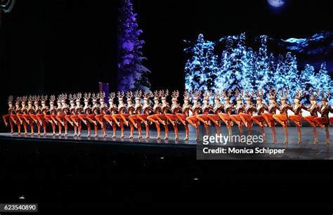 Christmas Spectacular Starring The Radio City Rockettes Opening Night Photos And Premium High