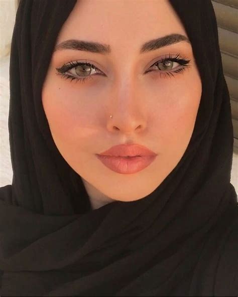 Follow Muslimahapparelthings For More Beautiful Muslim Women