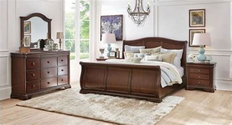 Browse our bedroom sets online or in store today. Elegant and Gorgeous 4 Piece Levin Bedroom Sets Under $2500