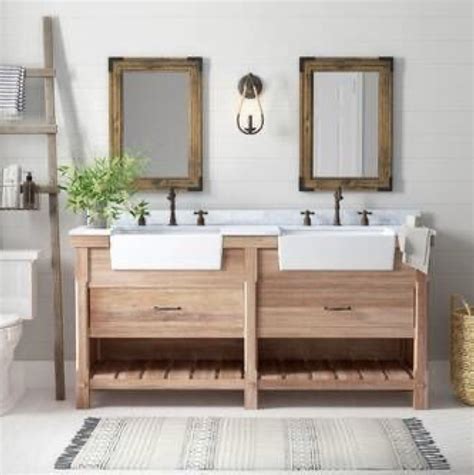 Pin By Leslie Keller On Bay House In 2020 Double Vanity Bathroom
