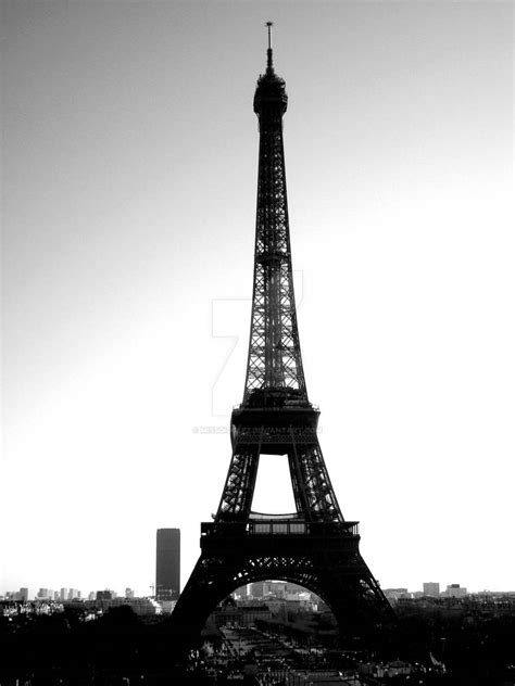 Dark Eiffel Tower By Missgigglez On Deviantart