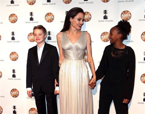 Angelina Jolie Takes Shiloh And Zahara Jolie Pitt To Annie Awards 2018